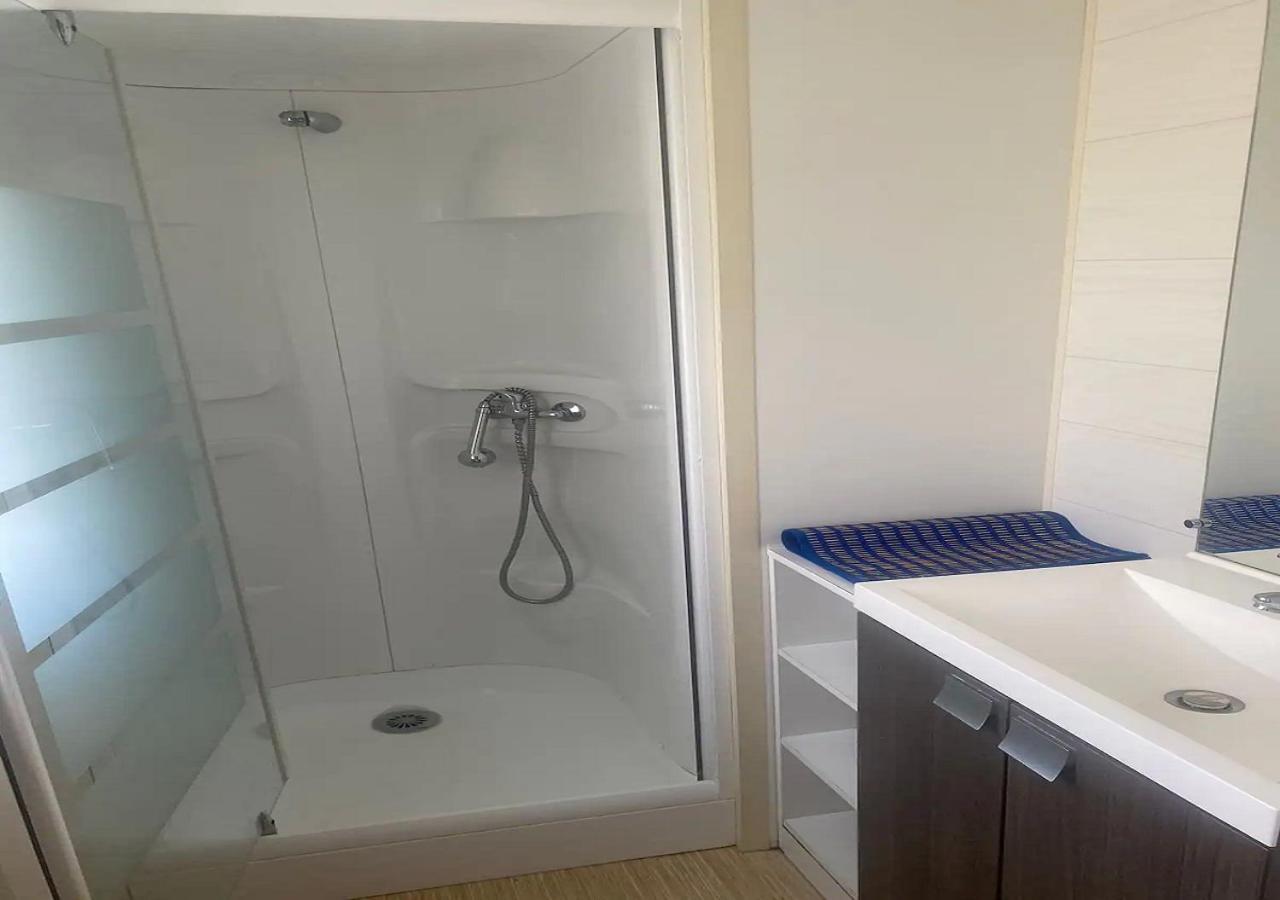 La Roque d'Anthéron - Mobile-home - 6 pers - 3 ch - Piscine Extérieur photo